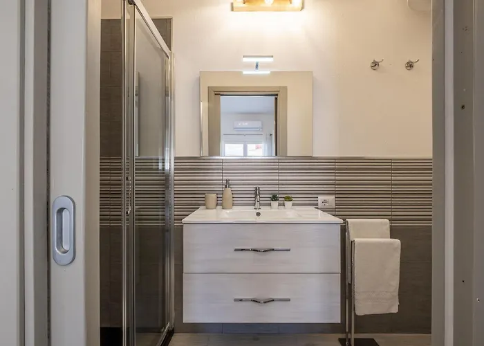 Moderna By Propertize